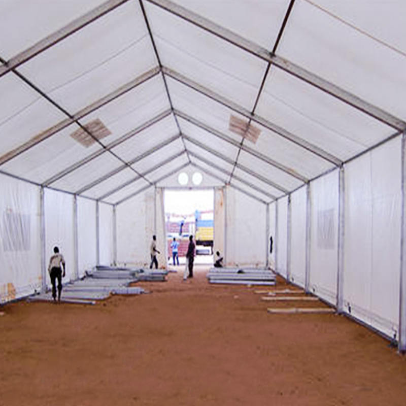 Caighdeán IFRC/ICRC/WFP/IOM Aonaid Stórála Soghluaiste Phuball Stórála Solúbtha 10 × 32m (MSU)