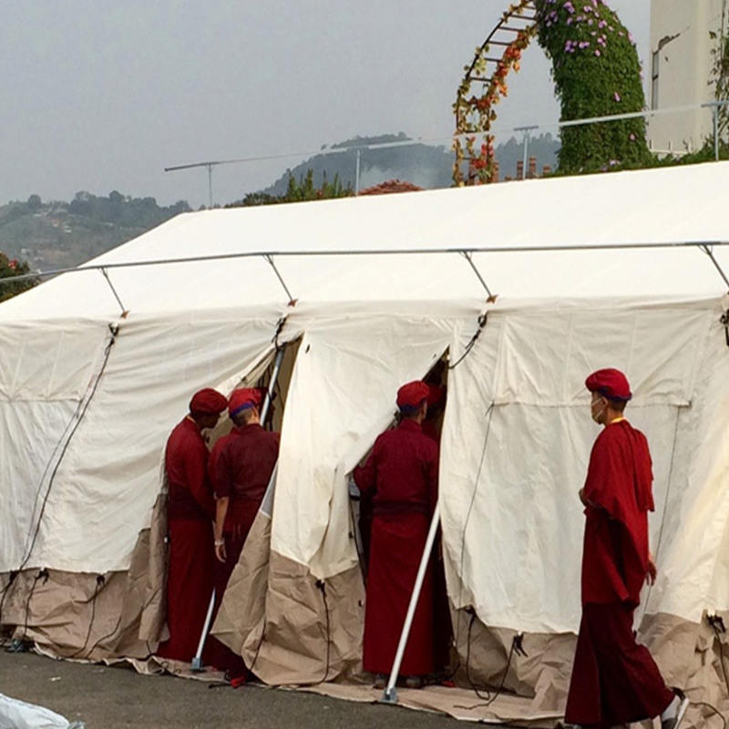Caighdeán MSF/ICRC/IFRC 45m² Bunús Phuball Ilchuspóireach a Úsáidtear le haghaidh Scoile, Oifig, Clinic